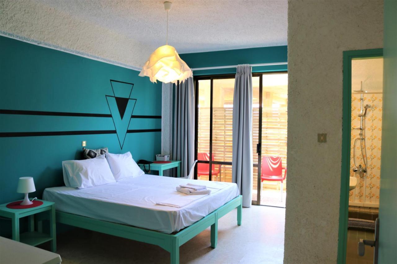 The Bongos - Socially Conscious Rooms, Part Of The Room Rate Goes To Charity Platanés Extérieur photo