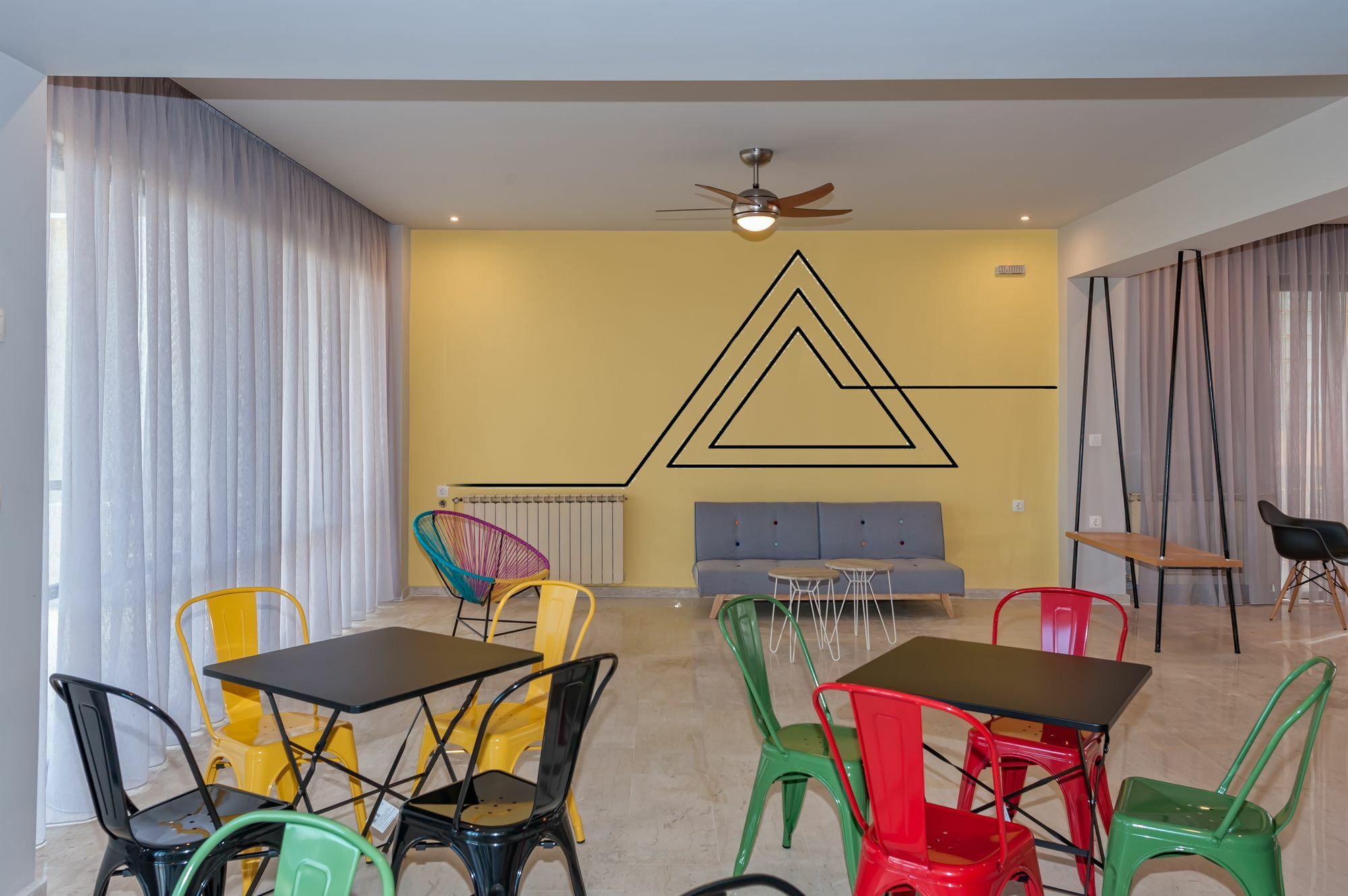 The Bongos - Socially Conscious Rooms, Part Of The Room Rate Goes To Charity Platanés Extérieur photo