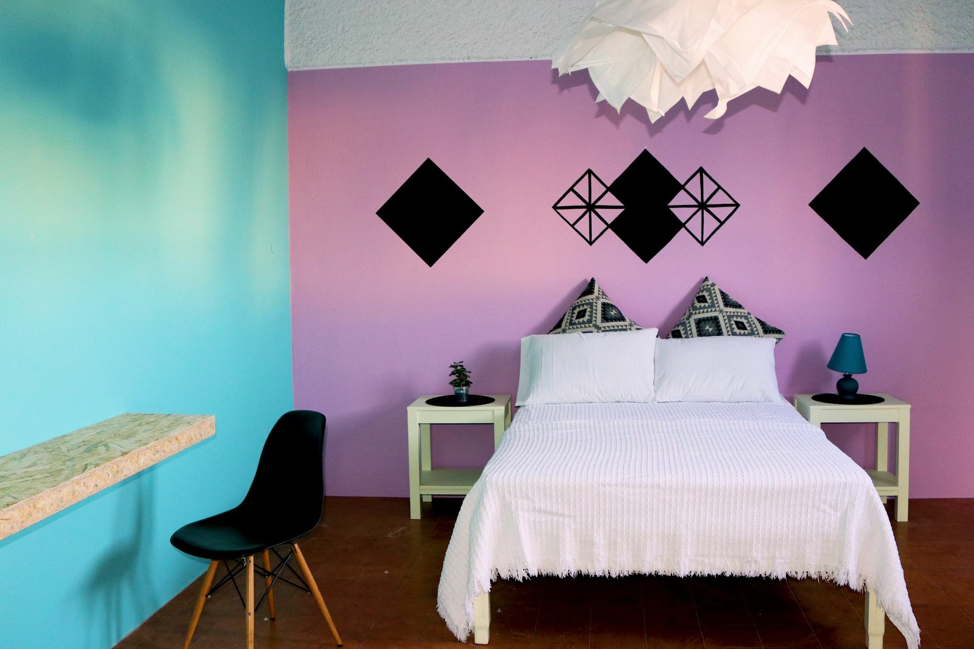 The Bongos - Socially Conscious Rooms, Part Of The Room Rate Goes To Charity Platanés Extérieur photo