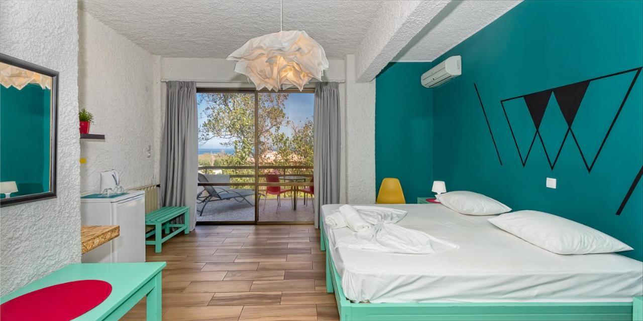 The Bongos - Socially Conscious Rooms, Part Of The Room Rate Goes To Charity Platanés Extérieur photo